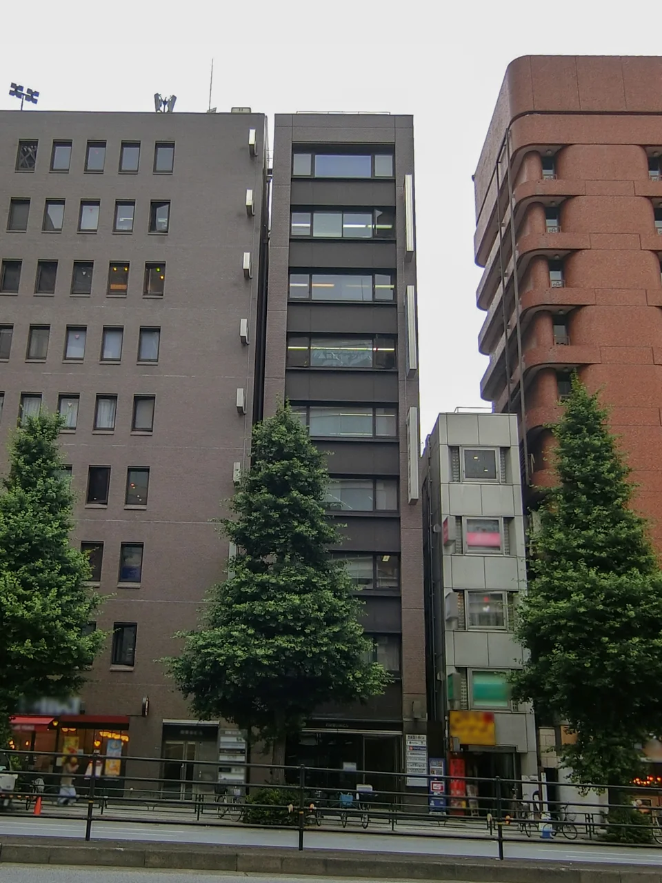 西新宿小林ビル 5 オフィスビル外観 2