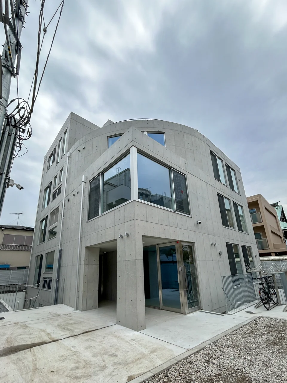 The Room 四谷大京町 1 外観 2