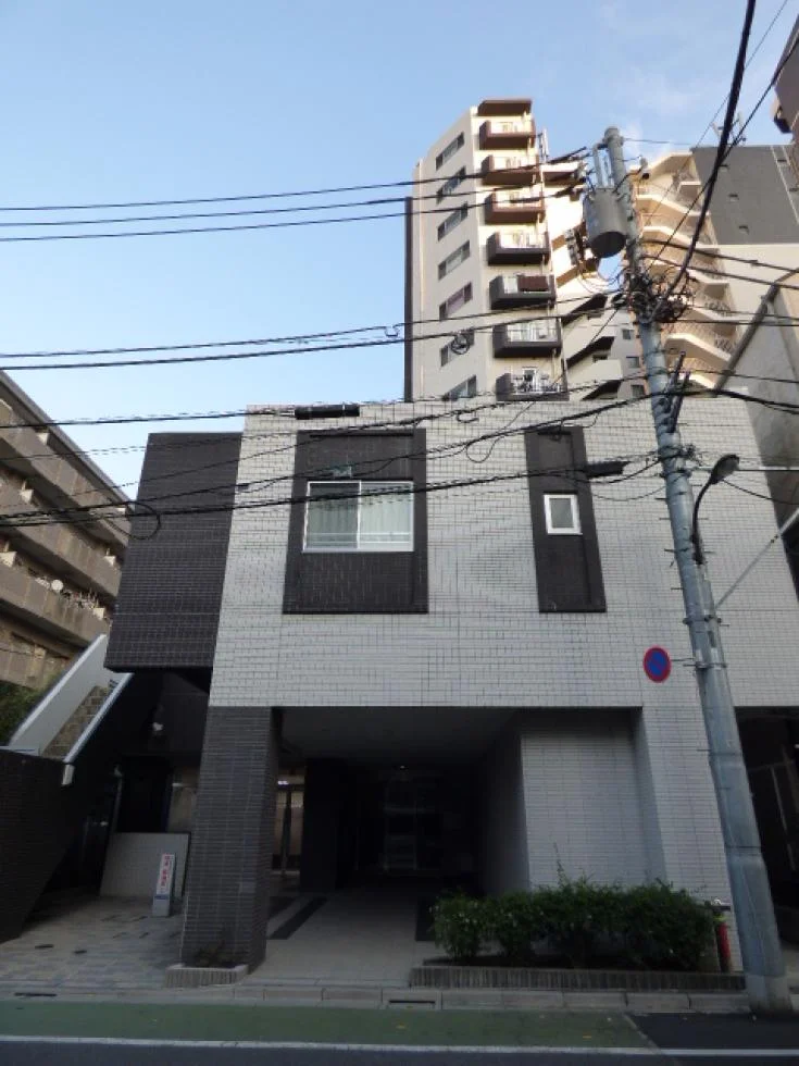 ダイナシティ西新宿ビル 1 オフィスビル外観 2