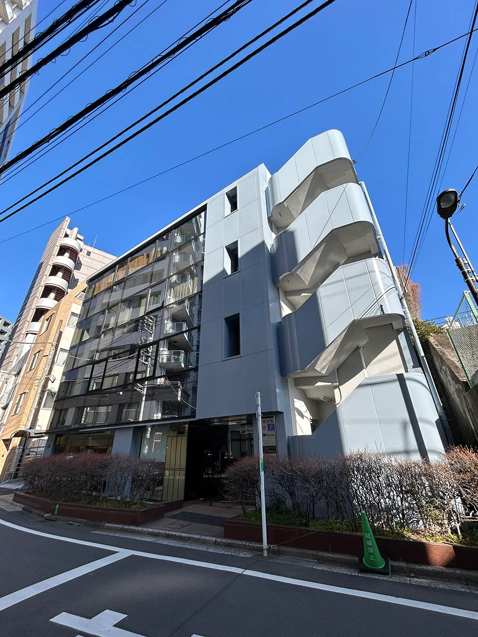 愛住ビル 2 オフィスビル外観 2