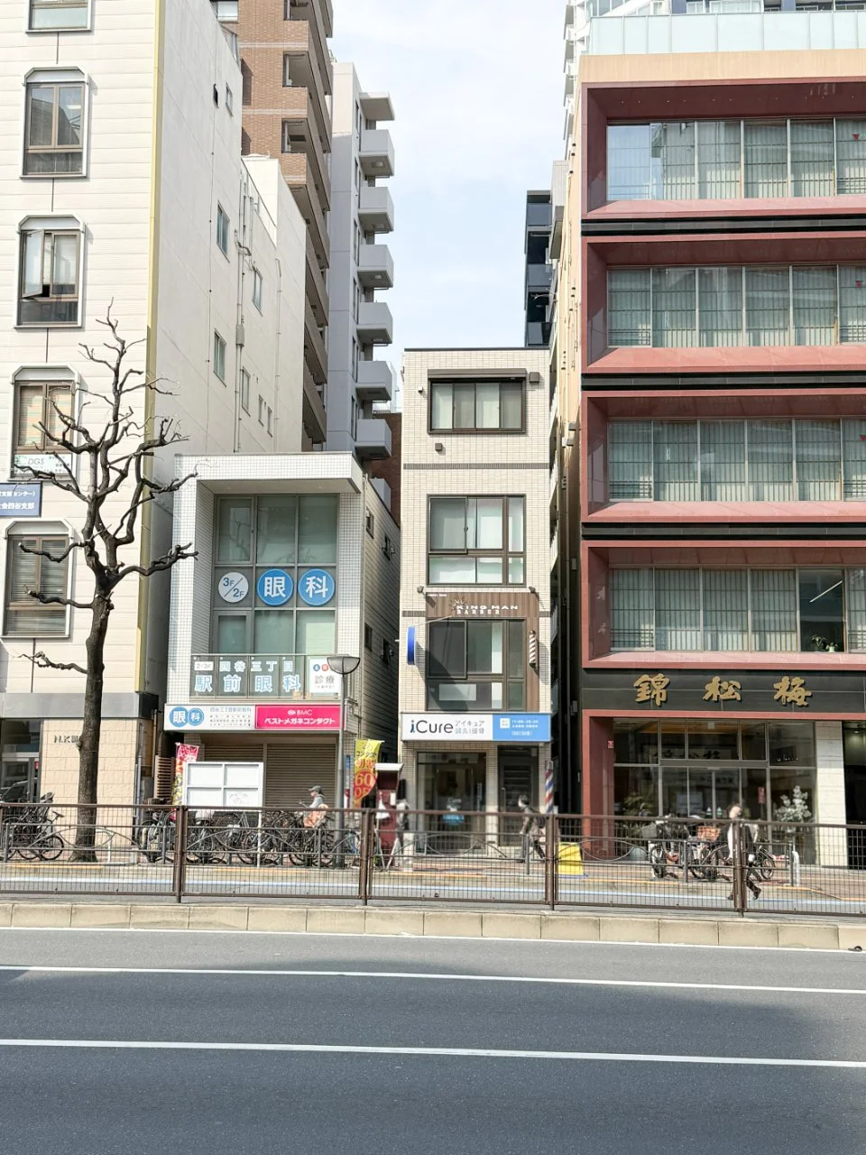 グレナデン四谷3丁目ビル 3 オフィスビル外観 1