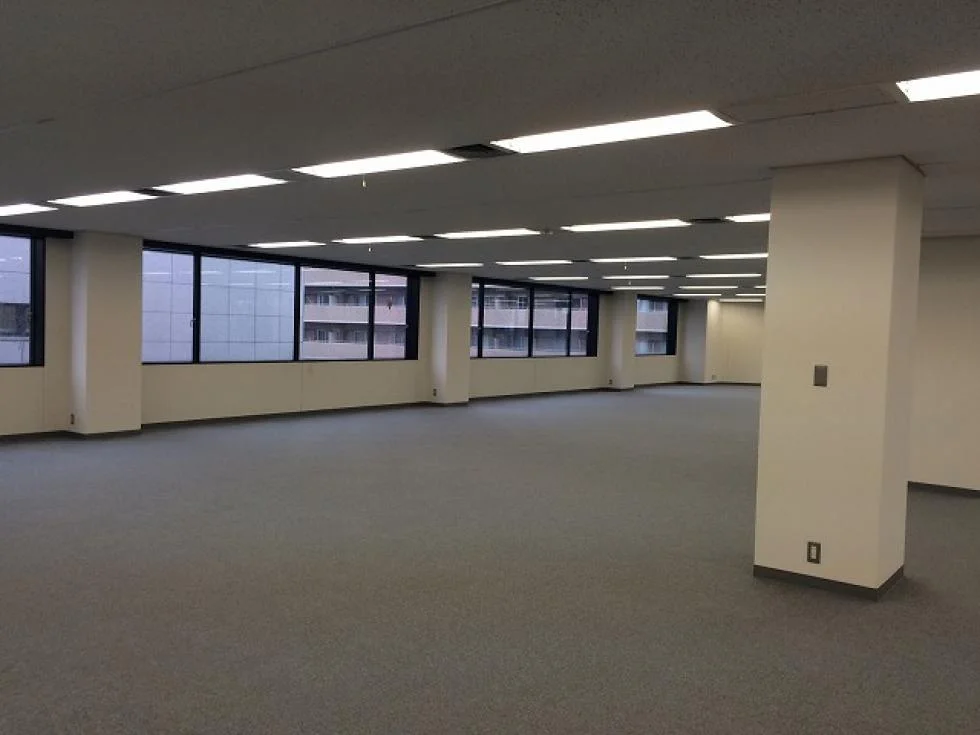 PALTビル 9 執務室 6