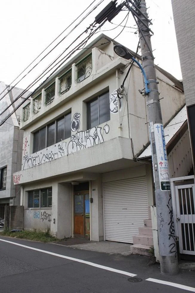 HOビル 3階〜1階一棟貸し 外観 1