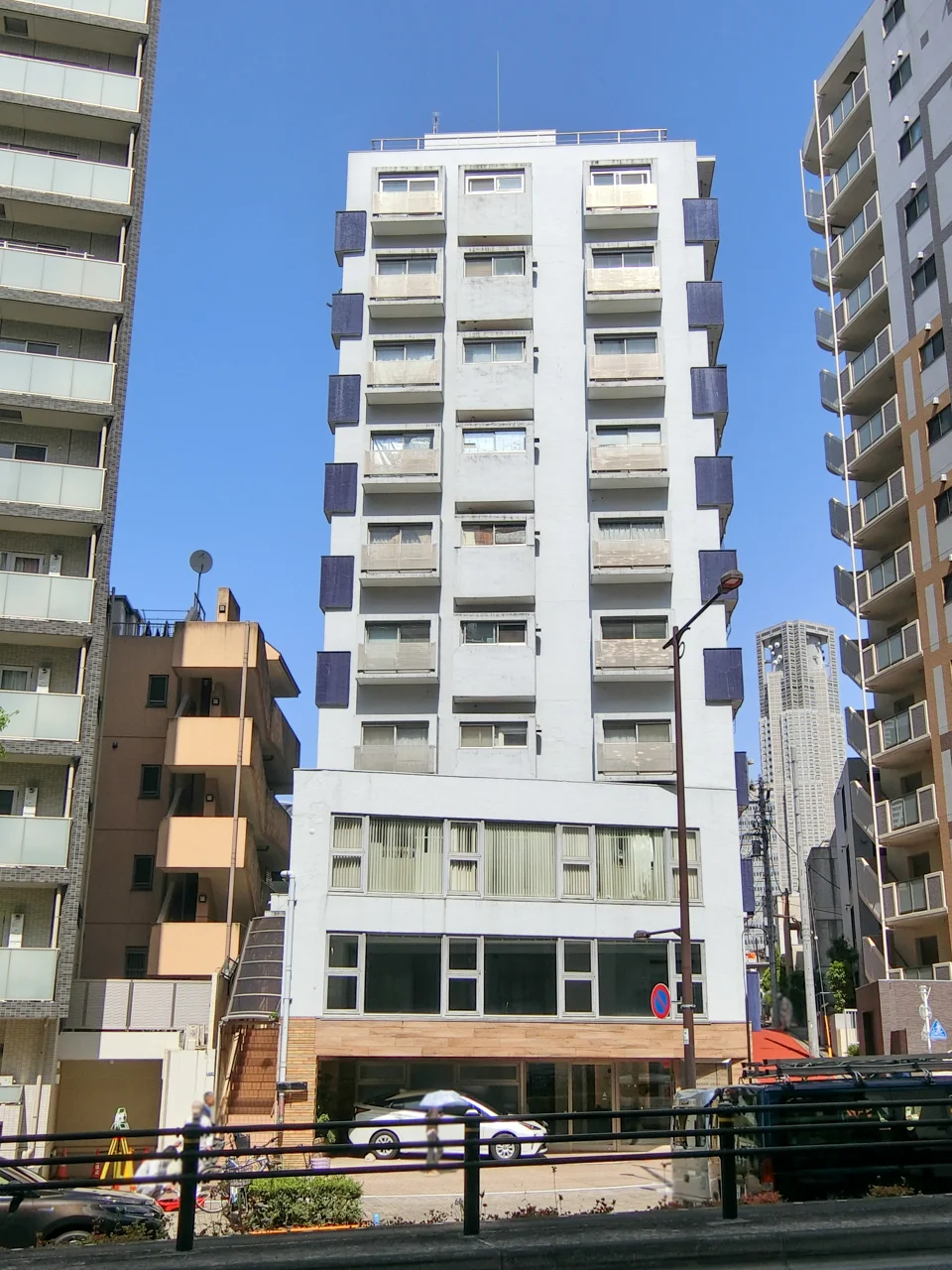 新宿ニューハウジング 2 外観 2
