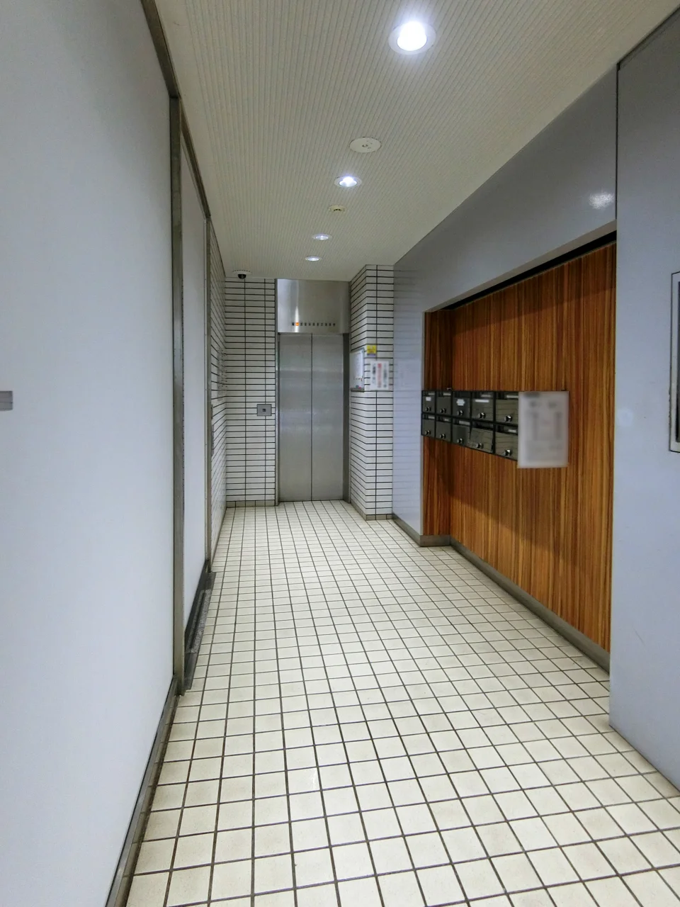 西新宿小林ビル - 画像1