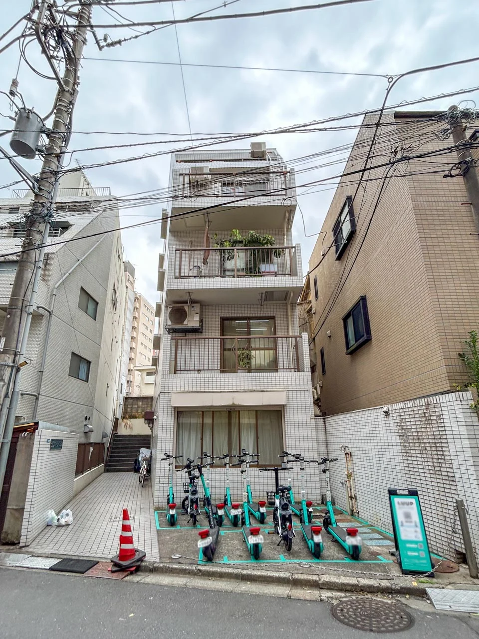 西新宿青木ビル 2 外観 2