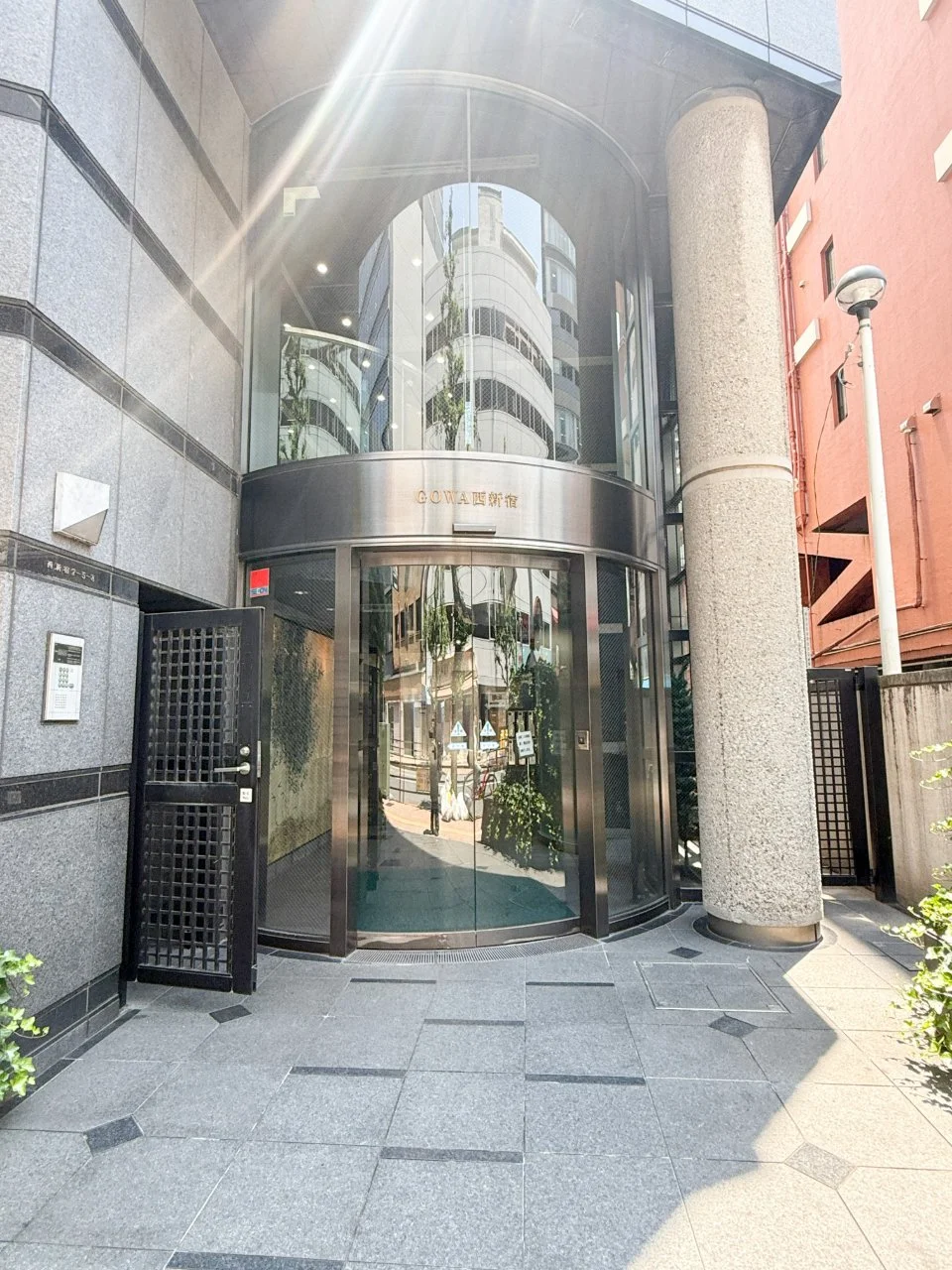 GOWA西新宿ビル 7 ビルエントランス 3