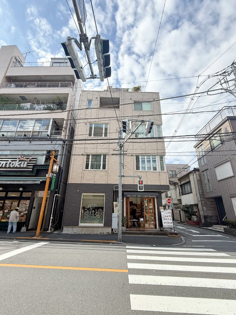 フラットFビル 1 外観 2