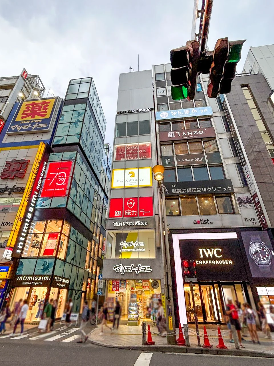 ヒューリック新宿3丁目ビル 6 オフィスビル外観 1