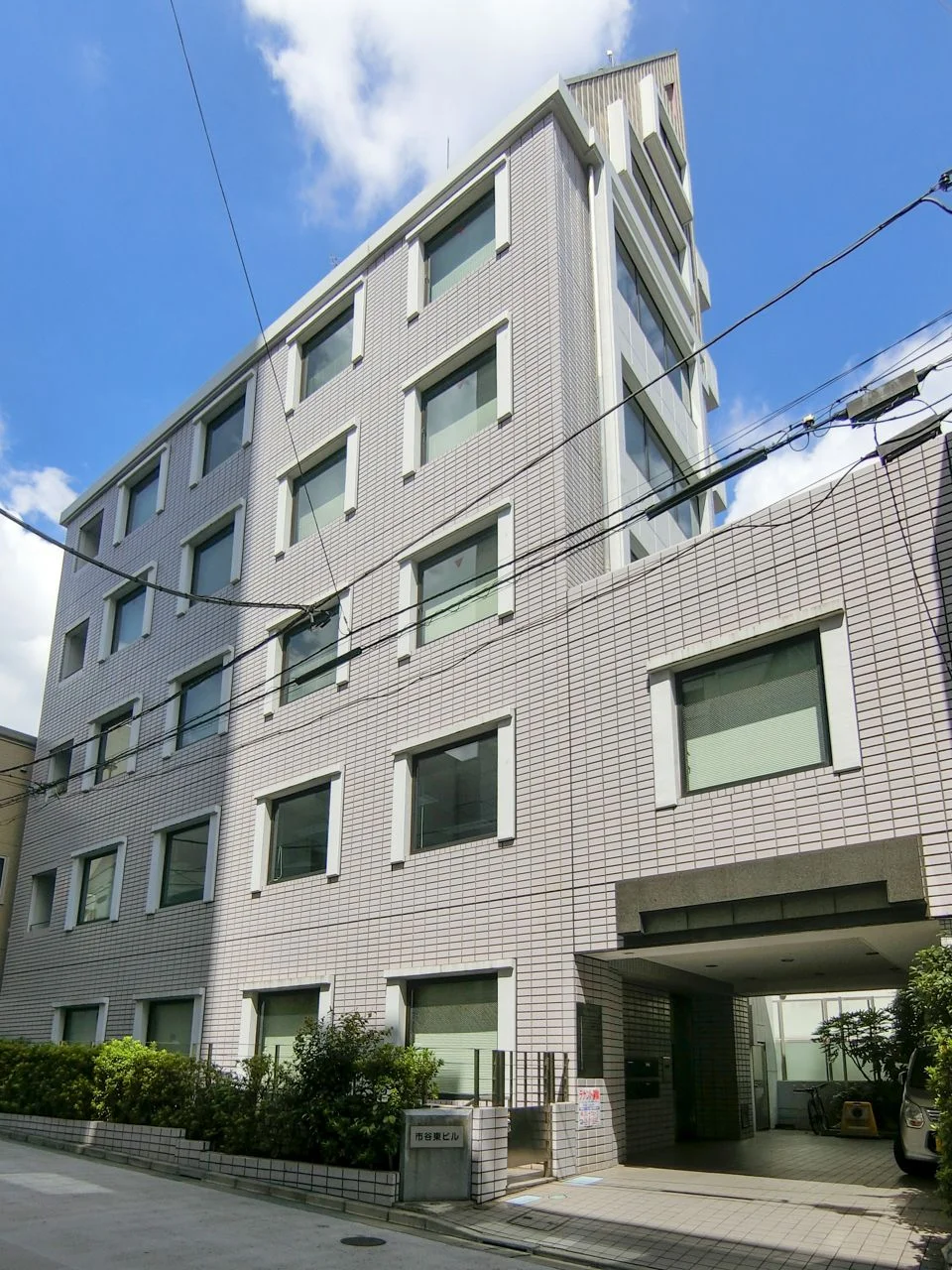 市谷東ビル 5 オフィスビル外観 1