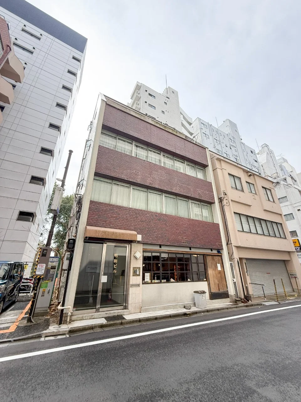 明和ビル 一棟貸し 外観 2