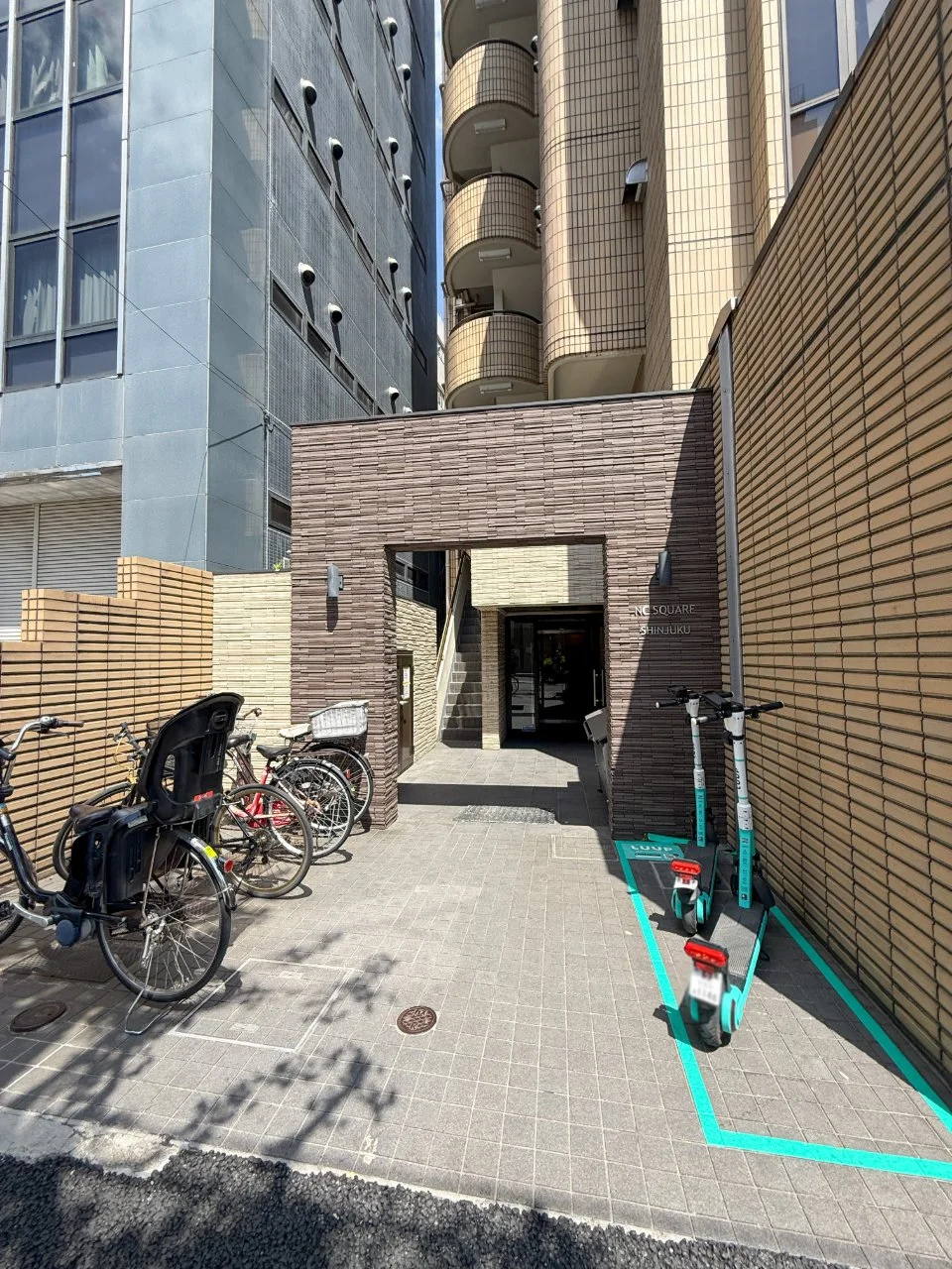 NCスクエア新宿ビル 5 エントランス 3