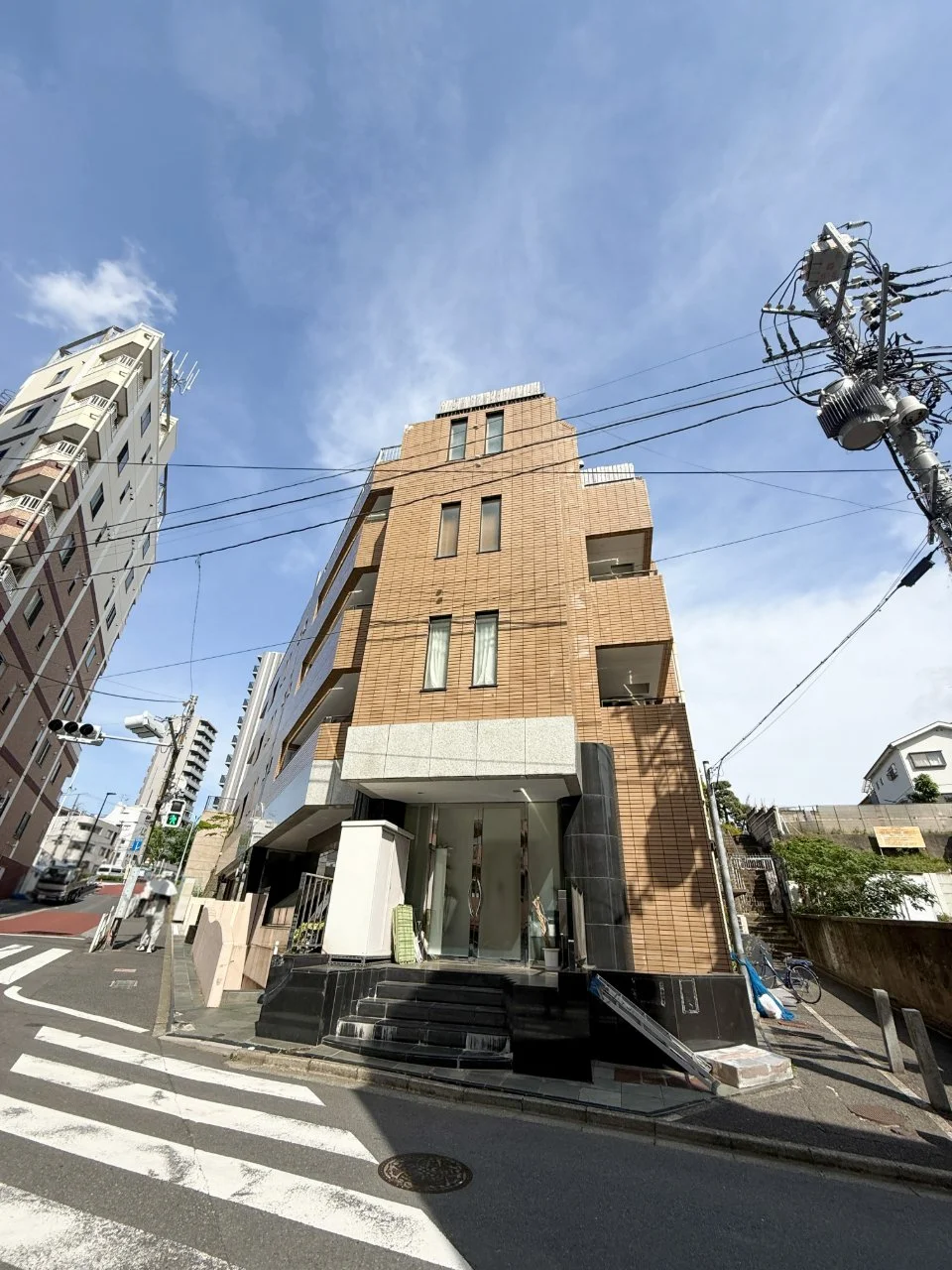 セラヴィ新宿ビル 1 外観 2