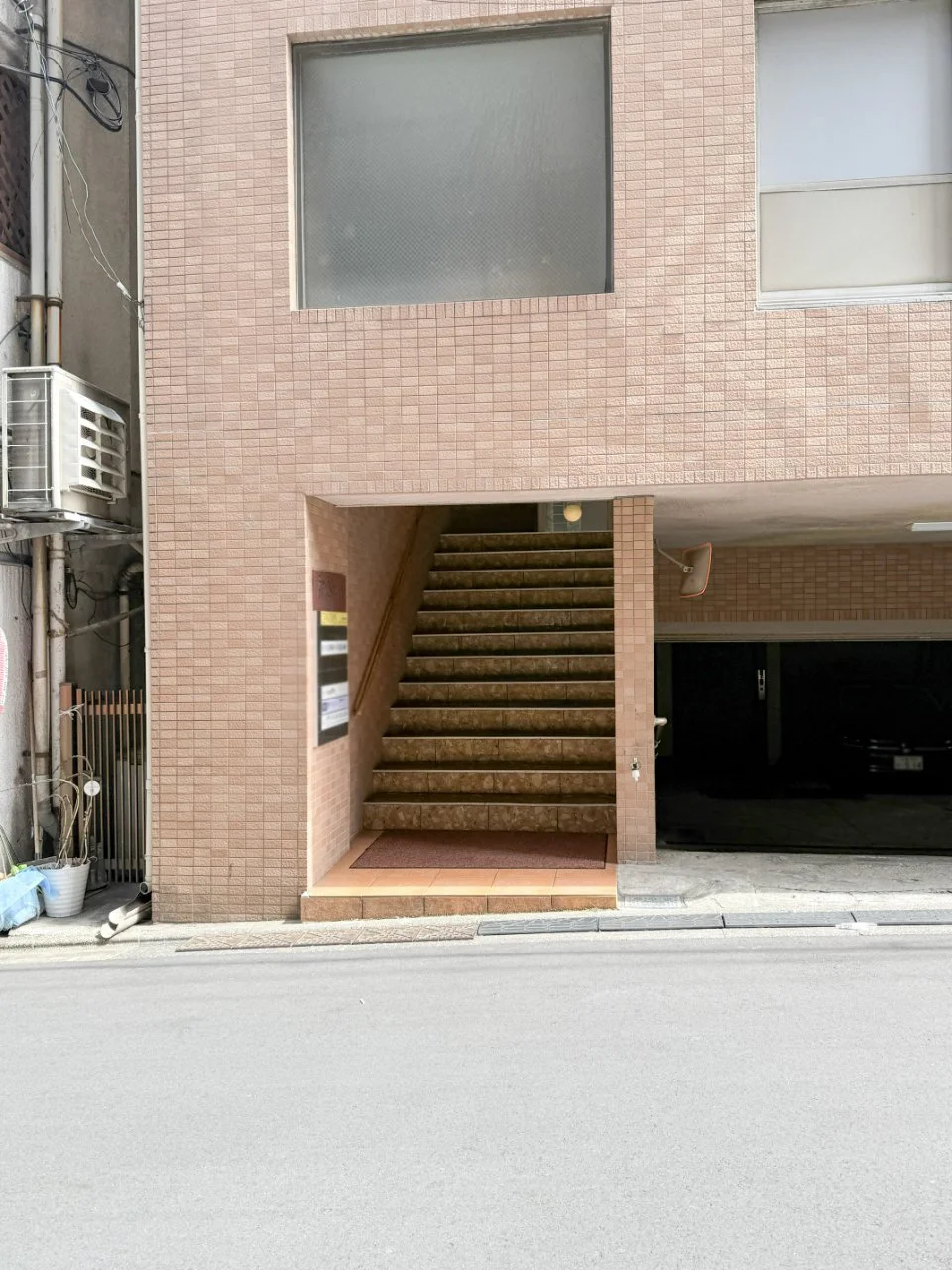 神谷ビル 2 エントランス 3