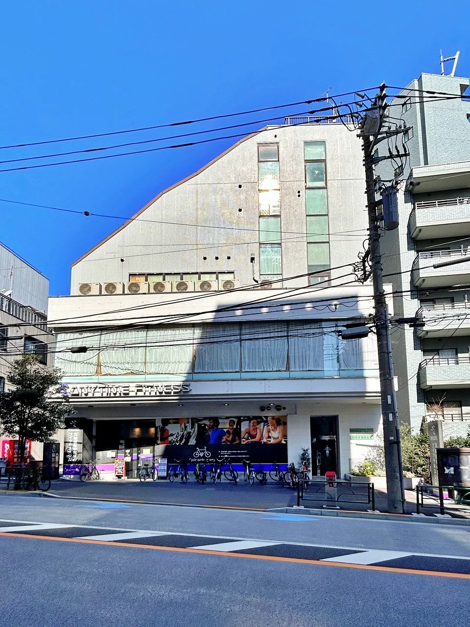 羽場ビル B2 外観 2