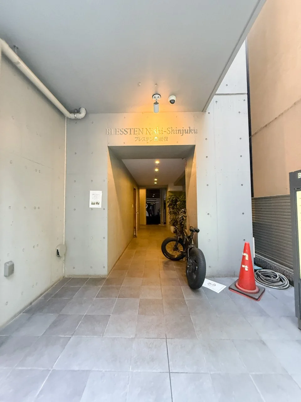 ブレステン西新宿 7 エントランス 3