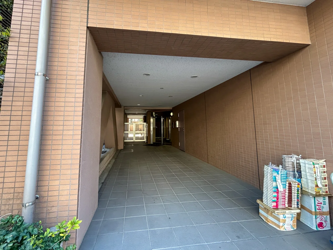 グラーノ西早稲田ビル 1 ビルエントランス 7