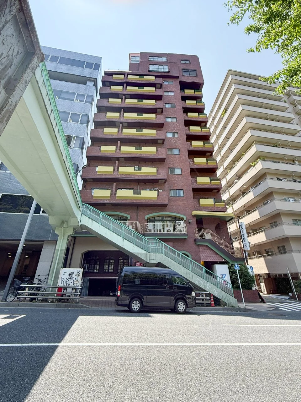 西新宿パークハイツ 7 オフィスビル外観 1