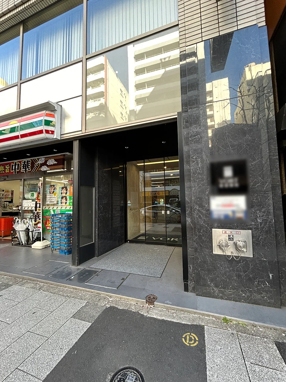 VORT新宿御苑 8 ビルエントランス 3