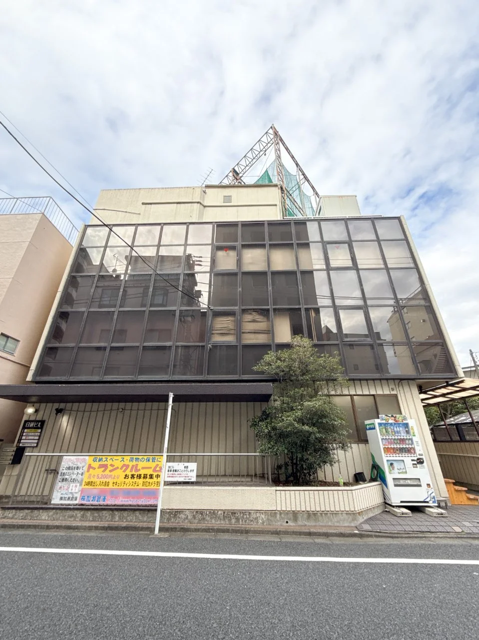 日研ビル 1 オフィスビル外観 2