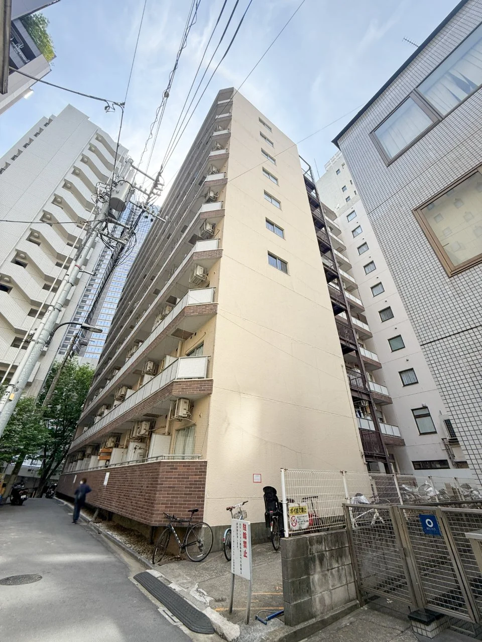 トーカン新宿第2キャステールビル 6 オフィスビル外観 2