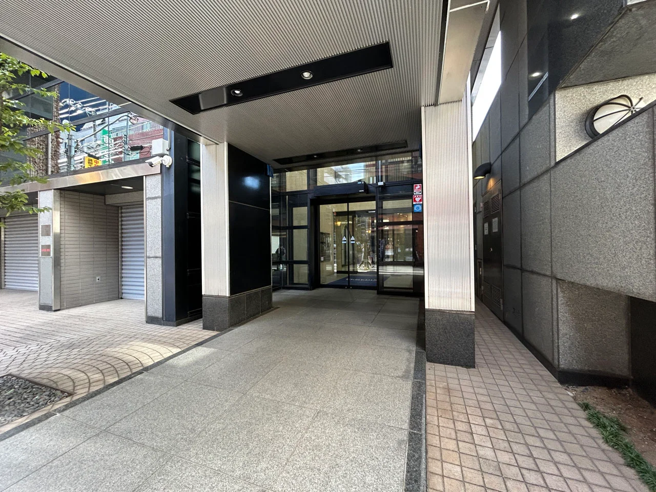 KDX西新宿ビル 5 ビルエントランス 3