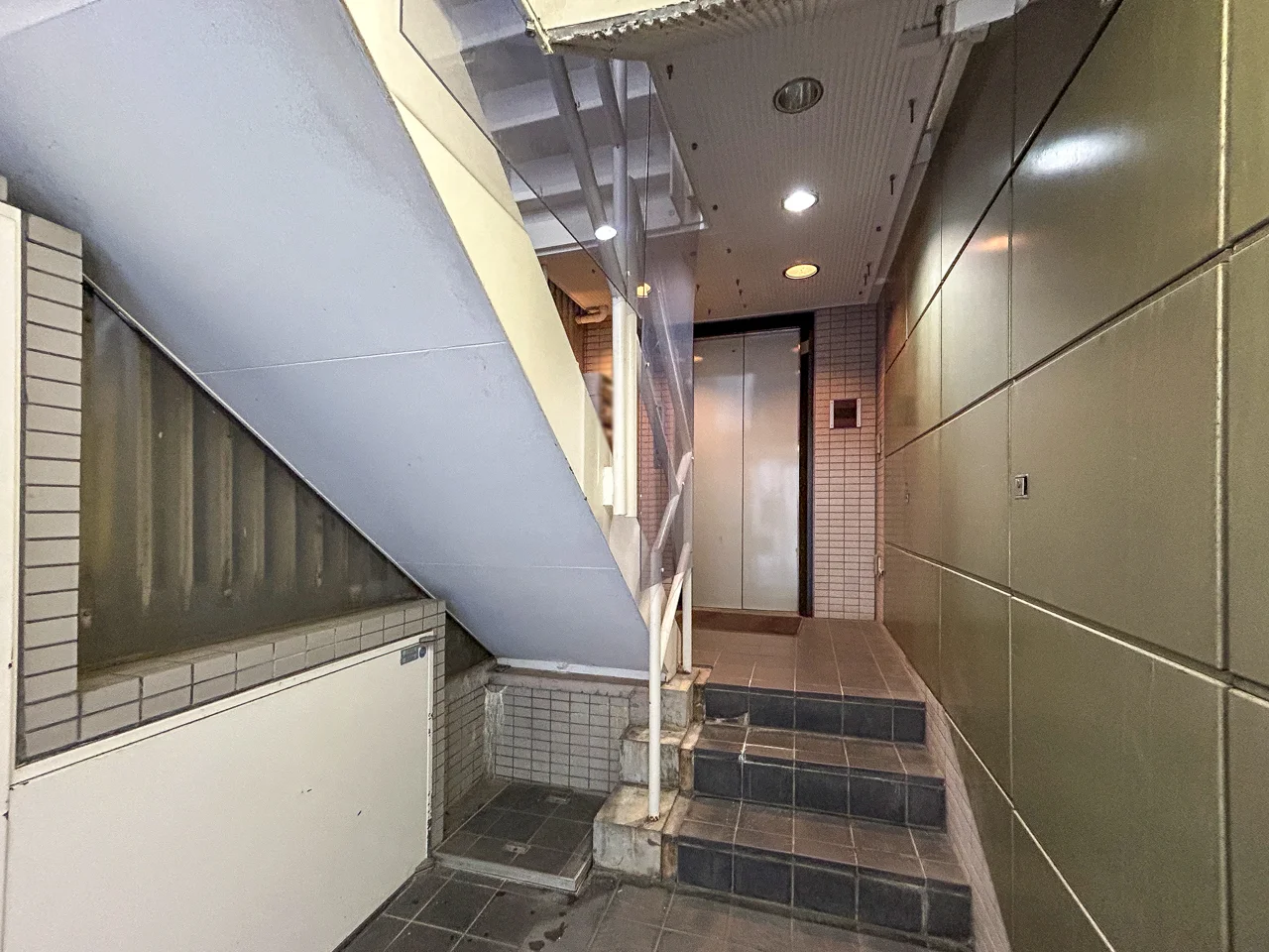 KC四谷ビル 5 エントランス 4