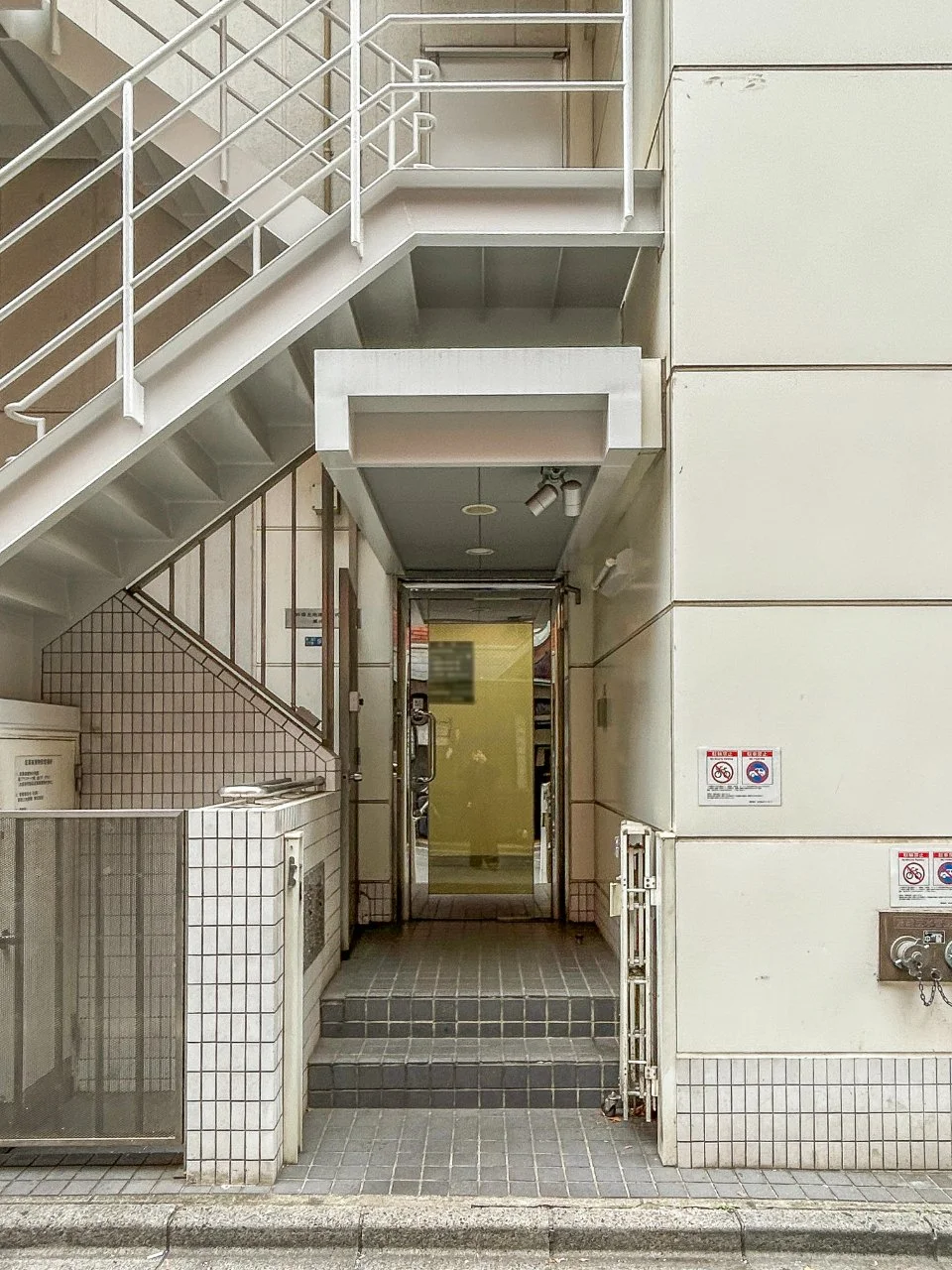 新宿土地建物第10ビル 3 ビルエントランス 3
