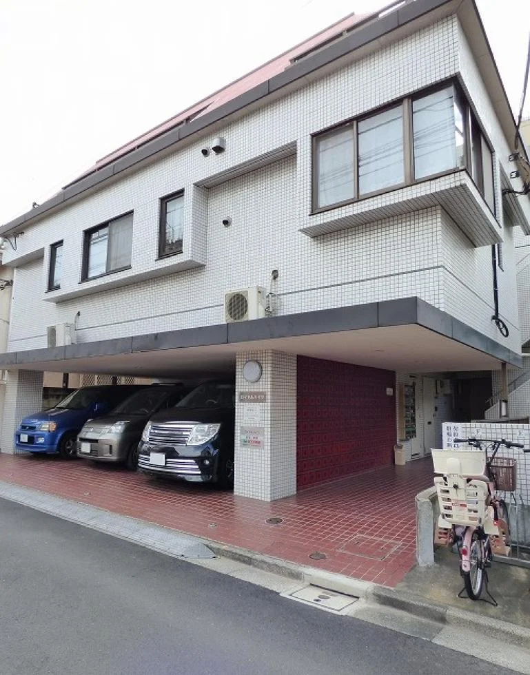 ロイヤルハイツ B1 外観 2