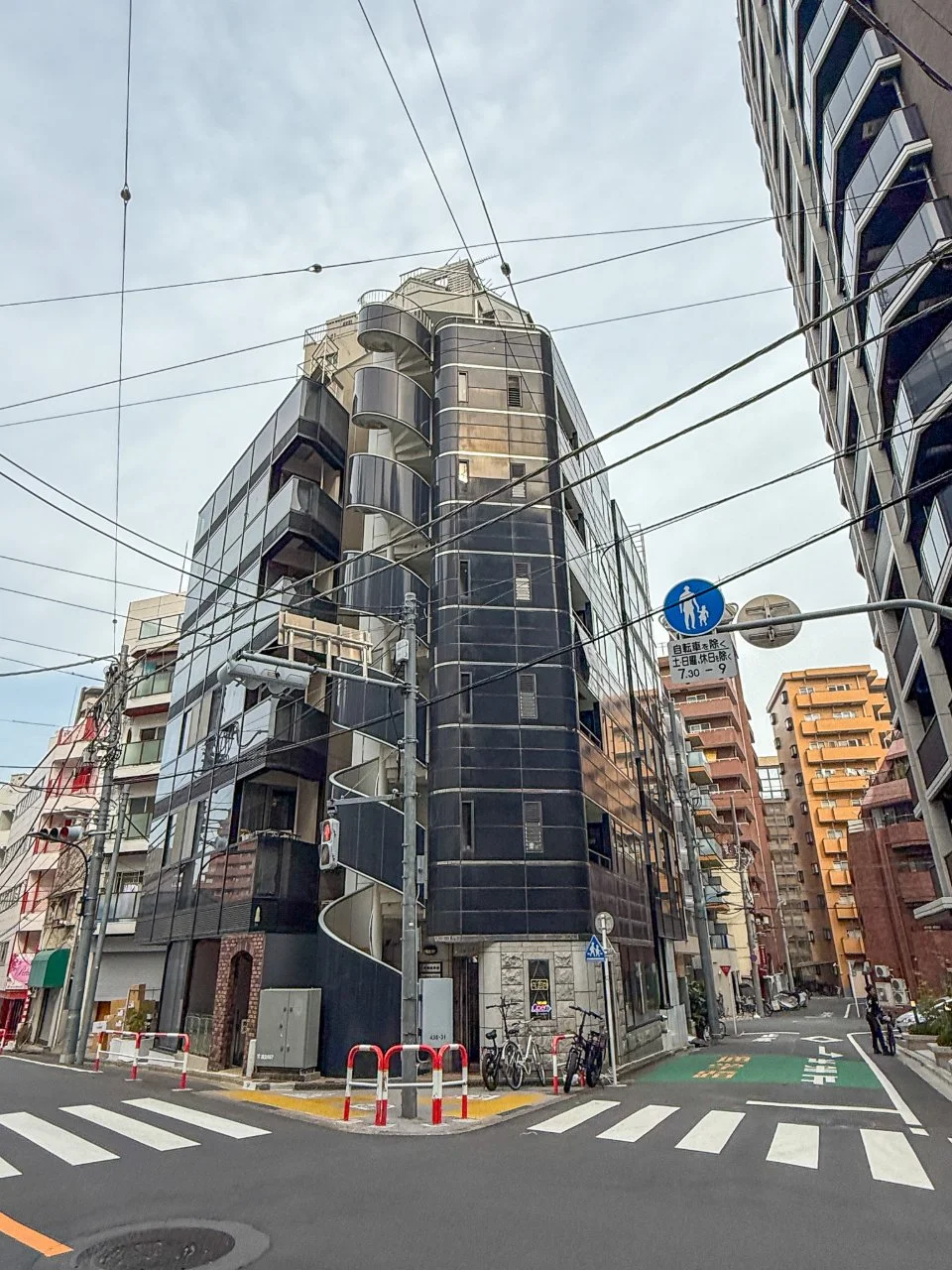 クレスト御苑ビル 1 外観 1