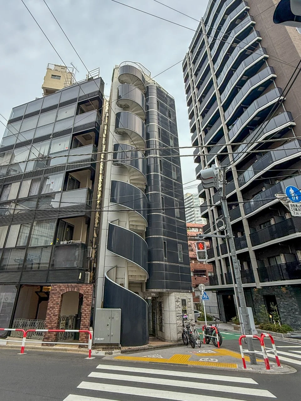 クレスト御苑ビル 1 外観 2