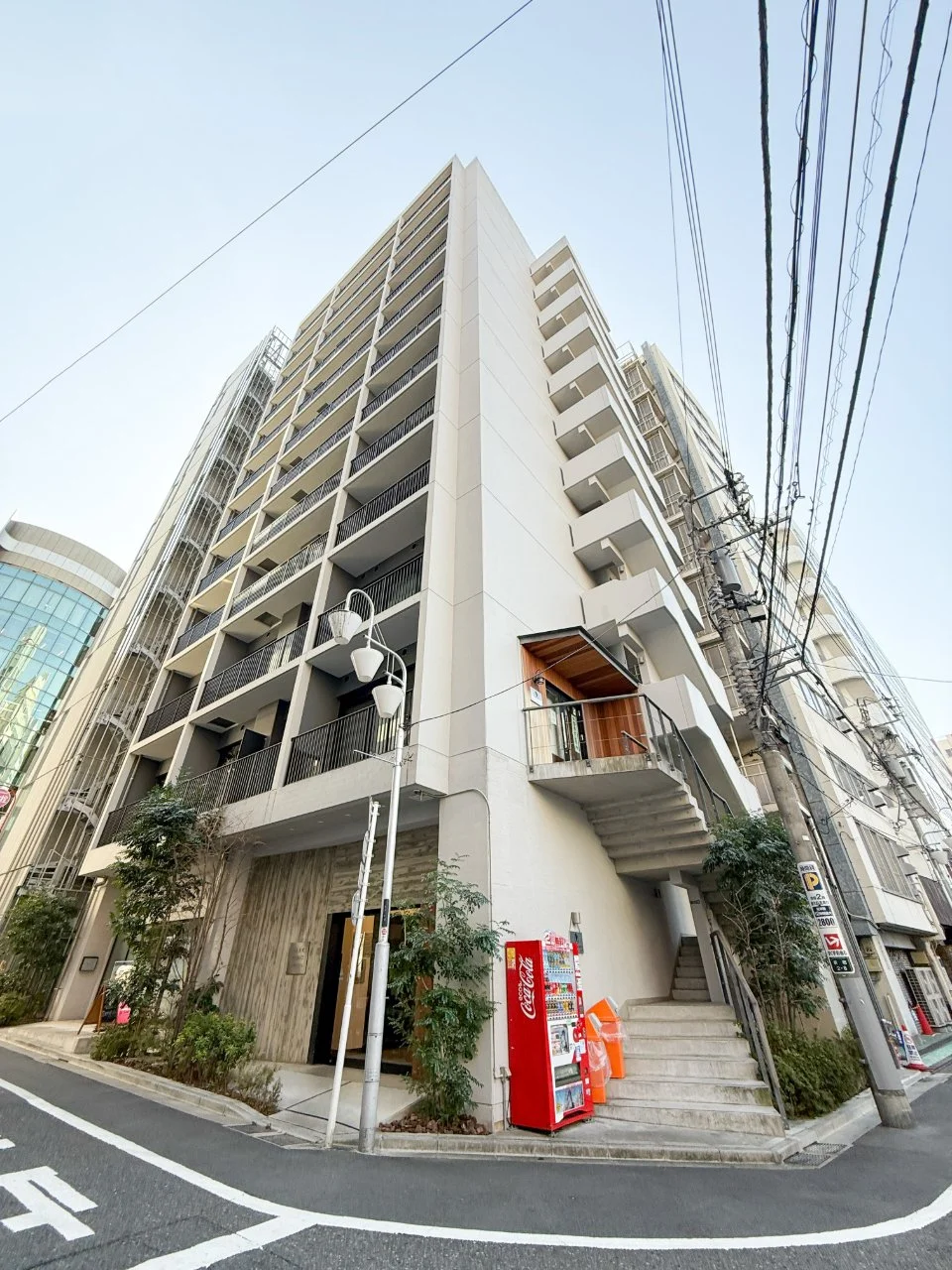 パークフロント新宿(PARKFRONT SHINJUKU) 1 オフィスビル外観 2