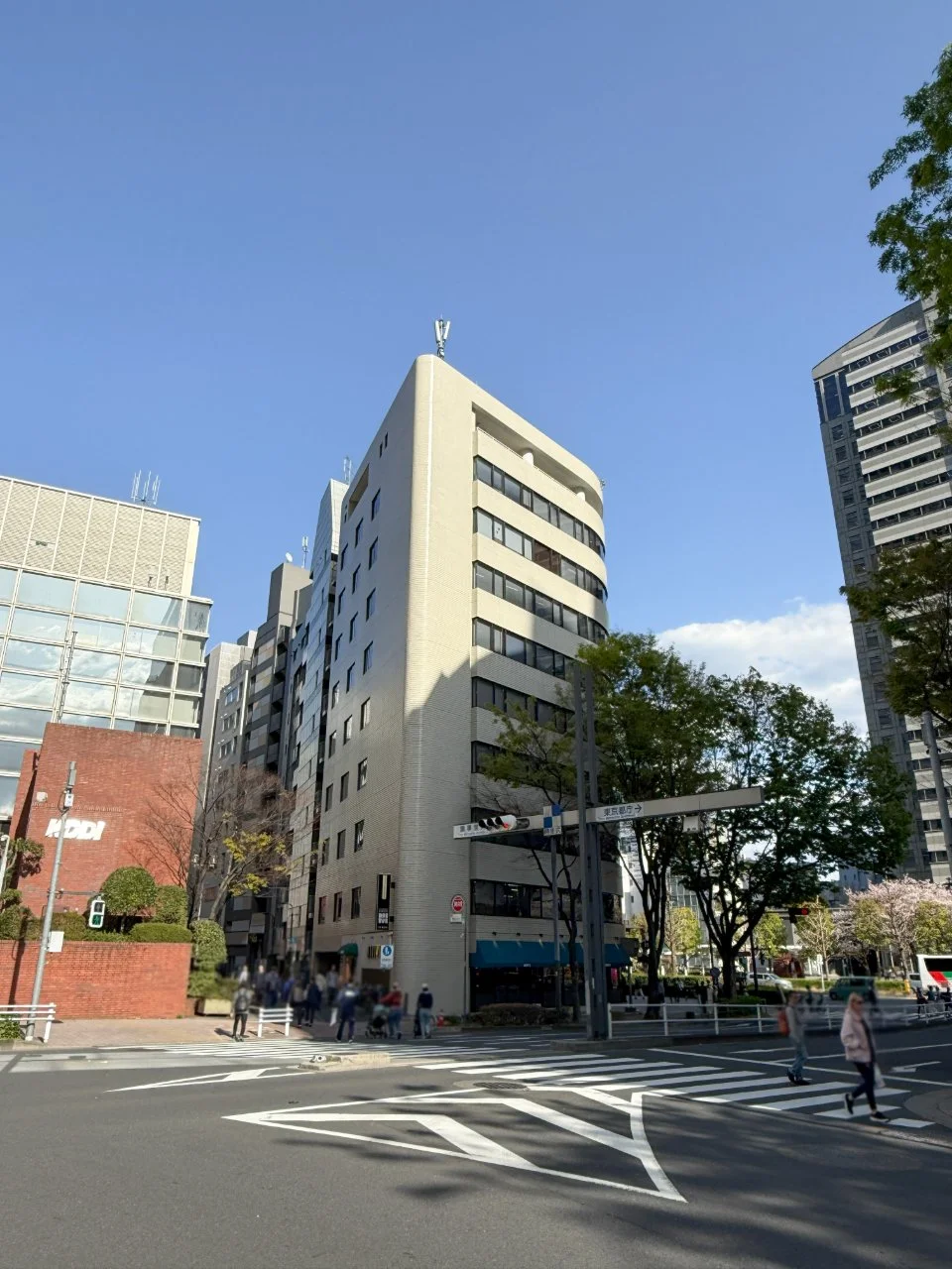 新宿嘉泉ビル 10 オフィスビル外観 1
