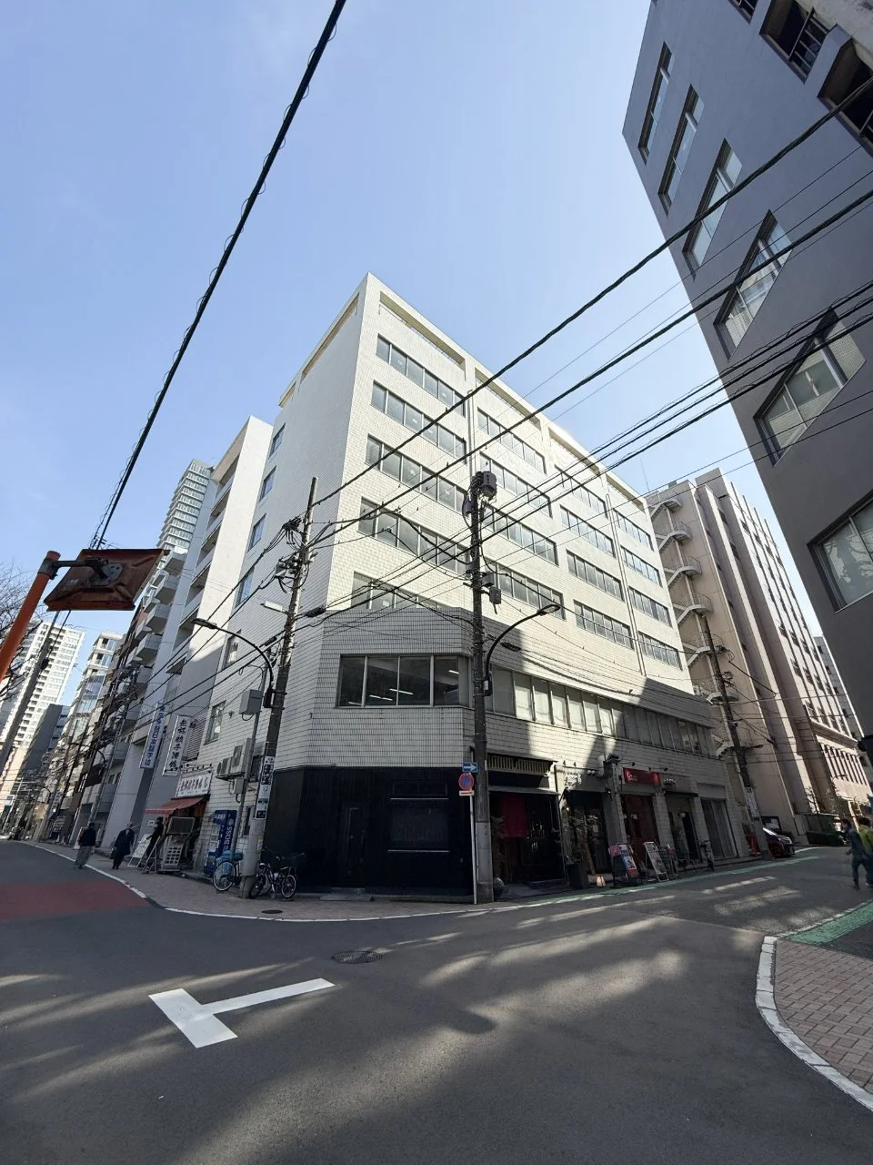 文芸社新宿御苑ビル 7 オフィスビル外観 2