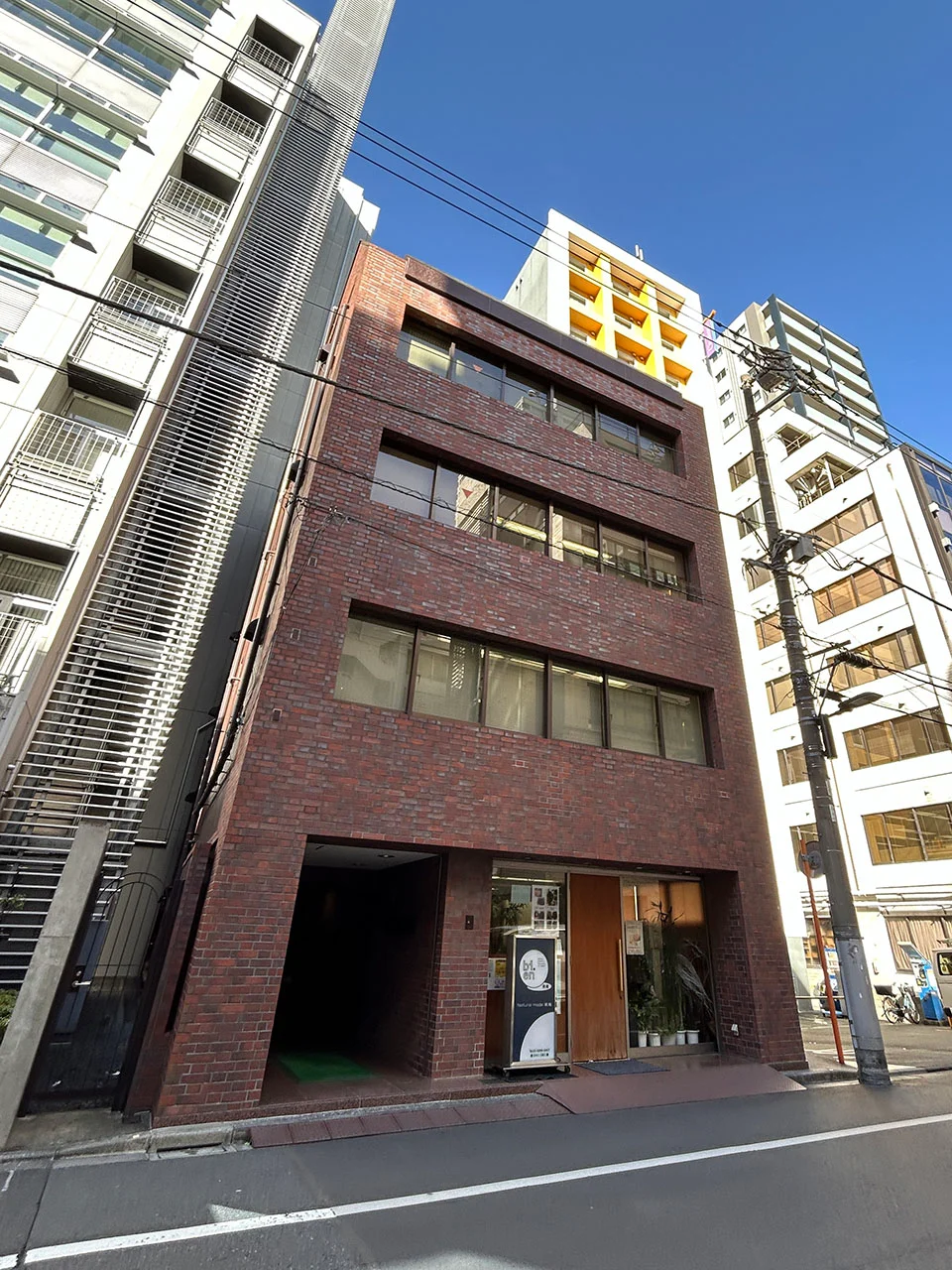 新宿村田ビル 2 オフィスビル外観 1