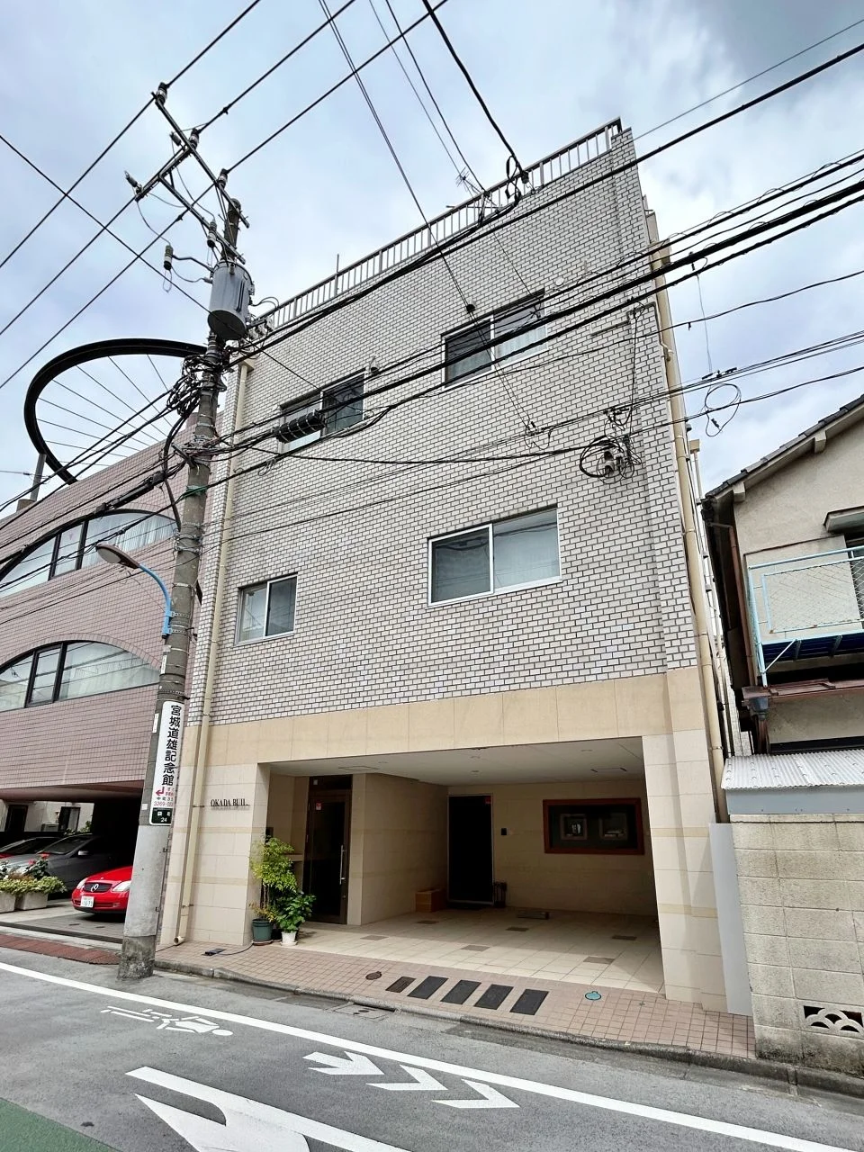 岡田ビル 2 外観 1