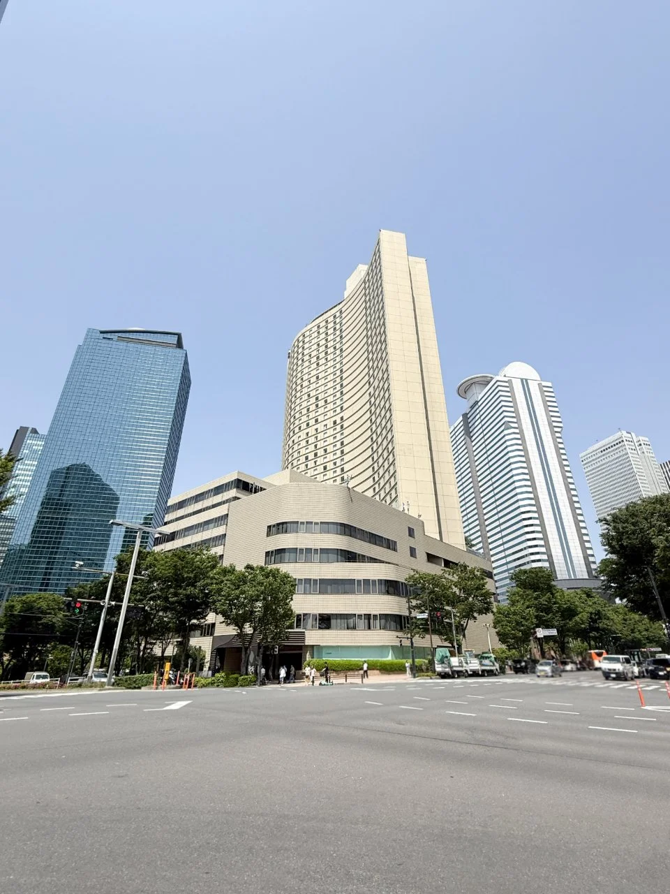 新宿国際ビルディング 1 オフィスビル外観 2