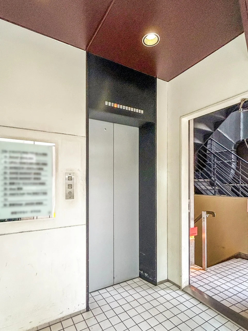 新宿ワタセイ・タマビル 2 共有部 5
