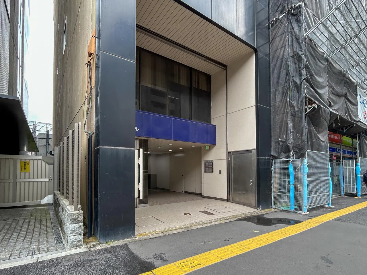 渋谷ビル 3 ビルエントランス 5