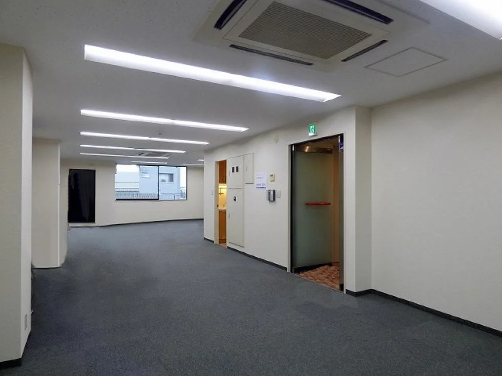 小谷田ビル(こやたビル) 6 執務室 7