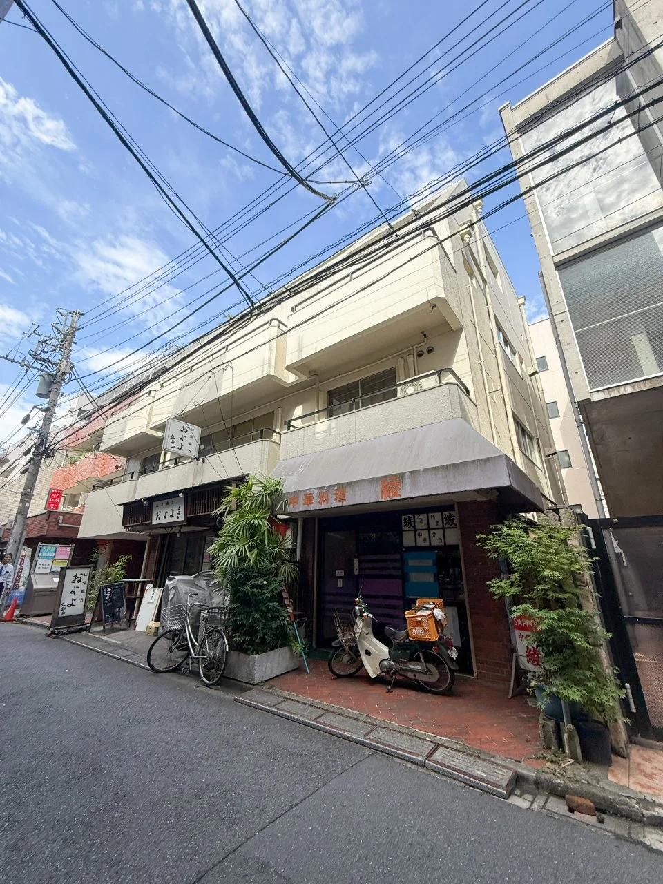 西新宿服部ビル 3 外観 1
