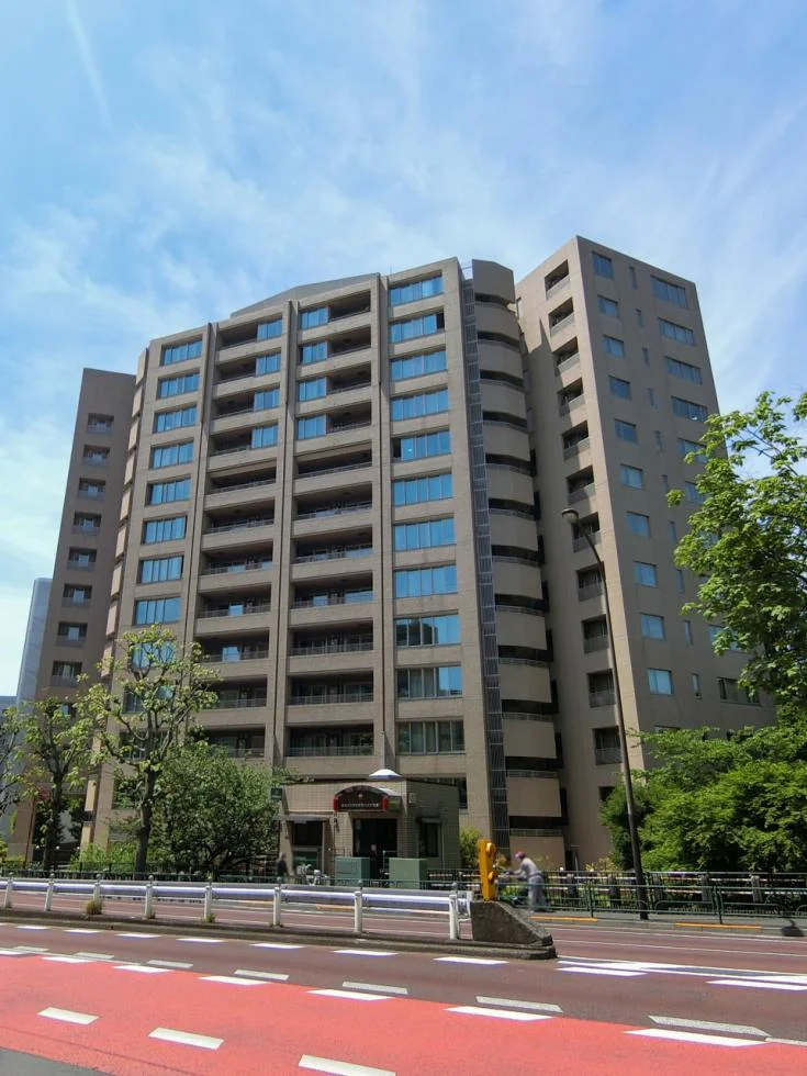 プラウド新宿御苑エンパイアビル 1 外観 2