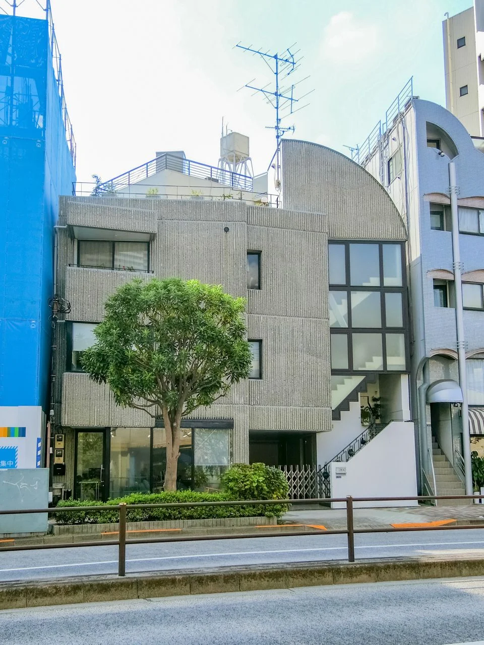 西春ビル 1 外観 1