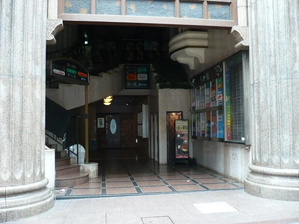 歌舞伎町ダイカンプラザ星座館ビル 2 ビルエントランス 3
