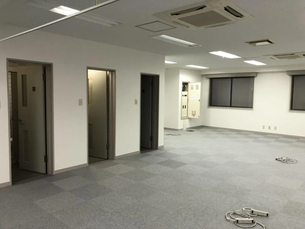 旭ビル 3 執務室 7