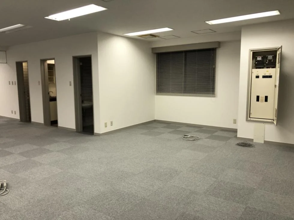 旭ビル 3 執務室 9