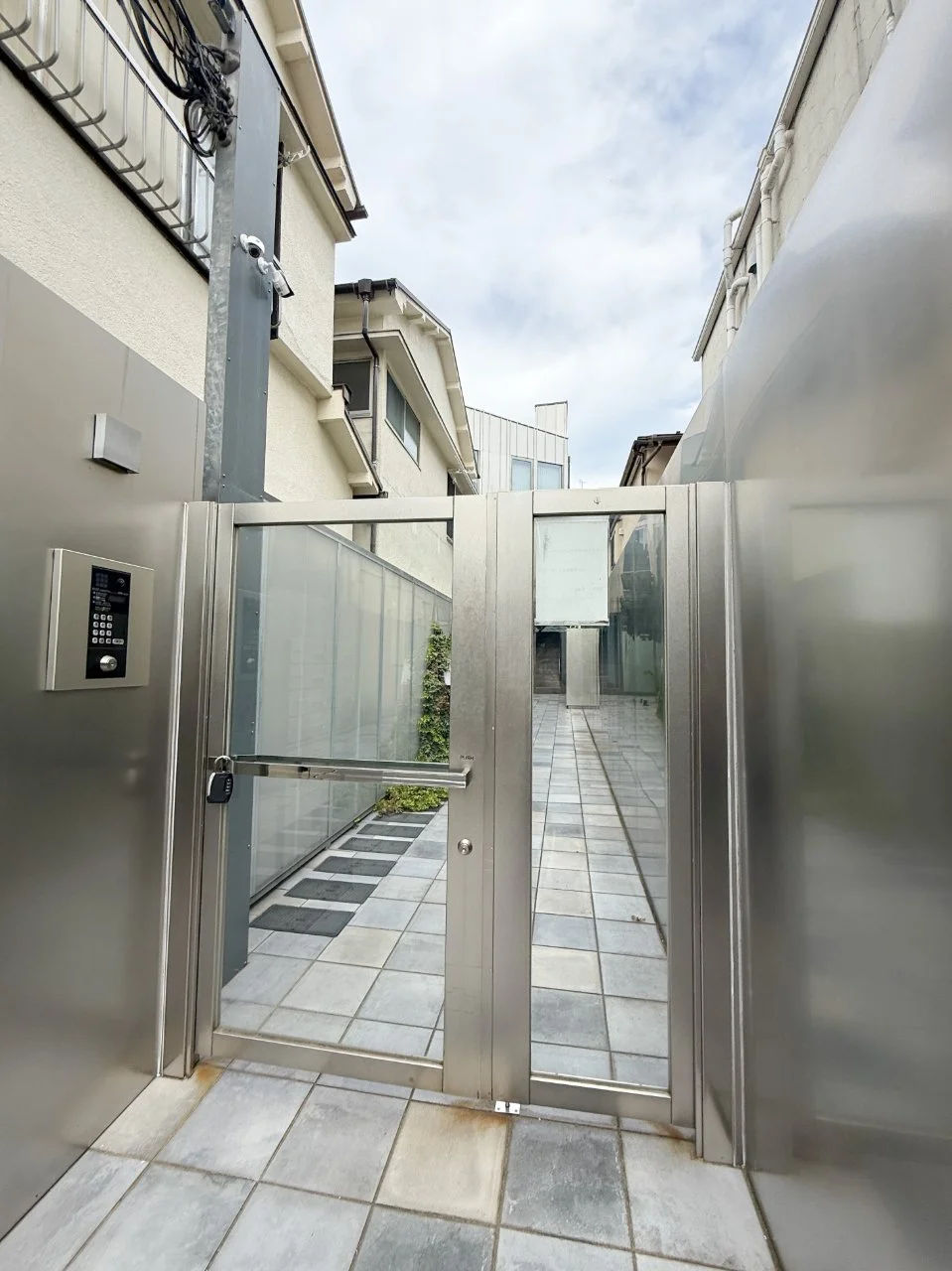 ARK COURT 若松町 1 ビルエントランス 5