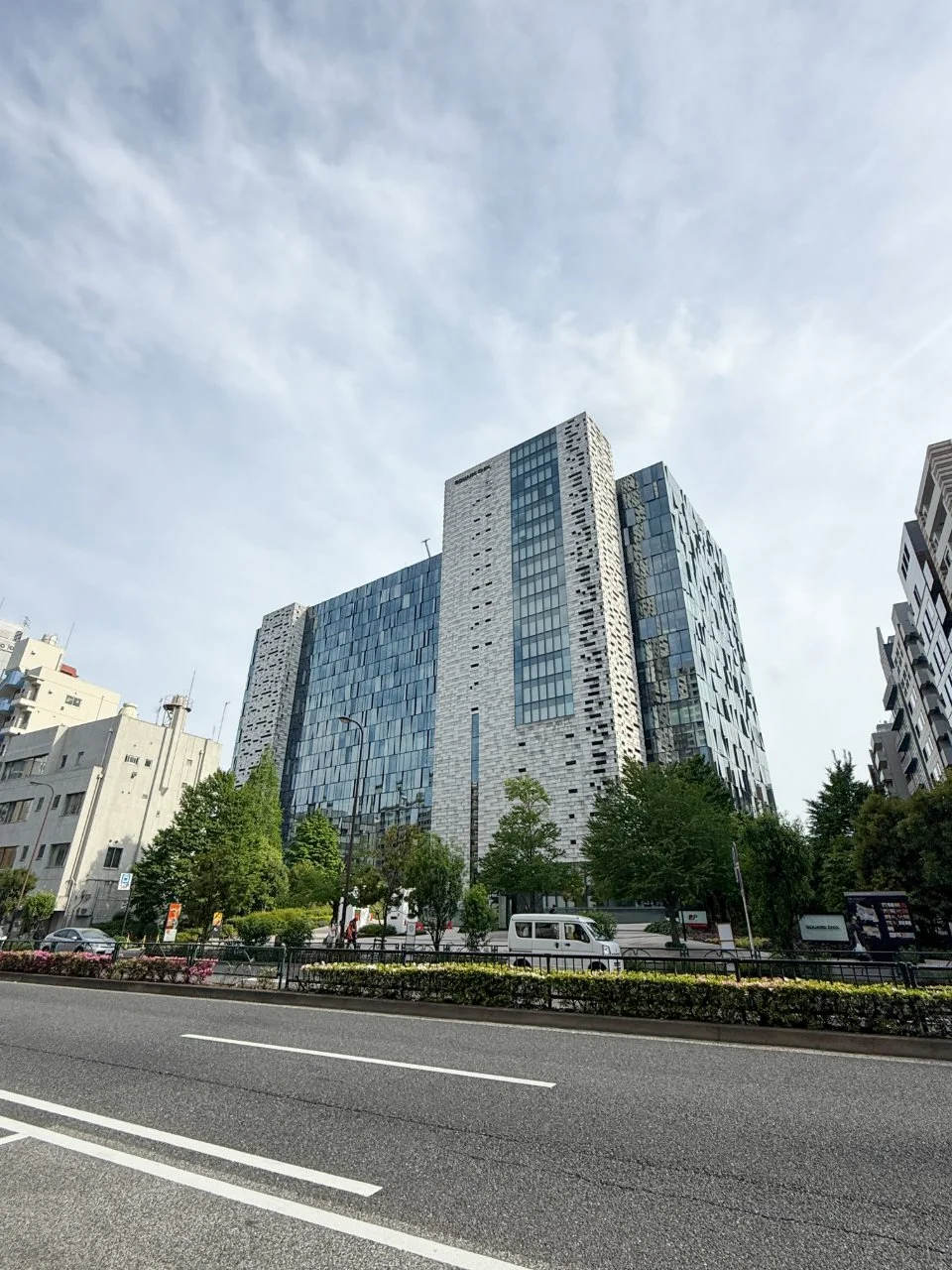 新宿イーストサイドスクエア 5 オフィスビル外観 1
