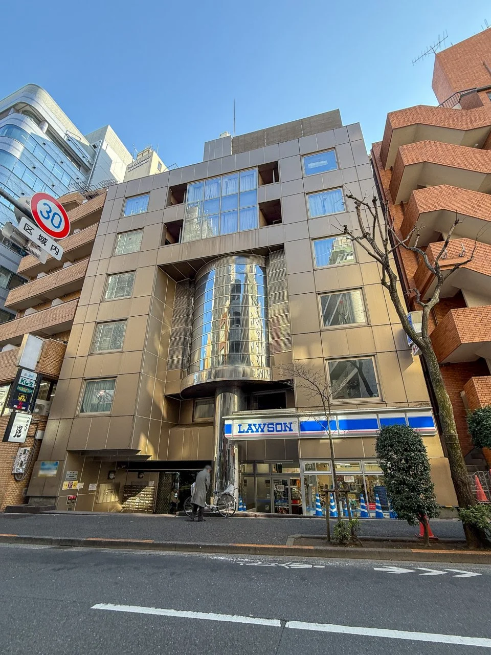 エルハイム新宿ビル 8 オフィスビル外観 2