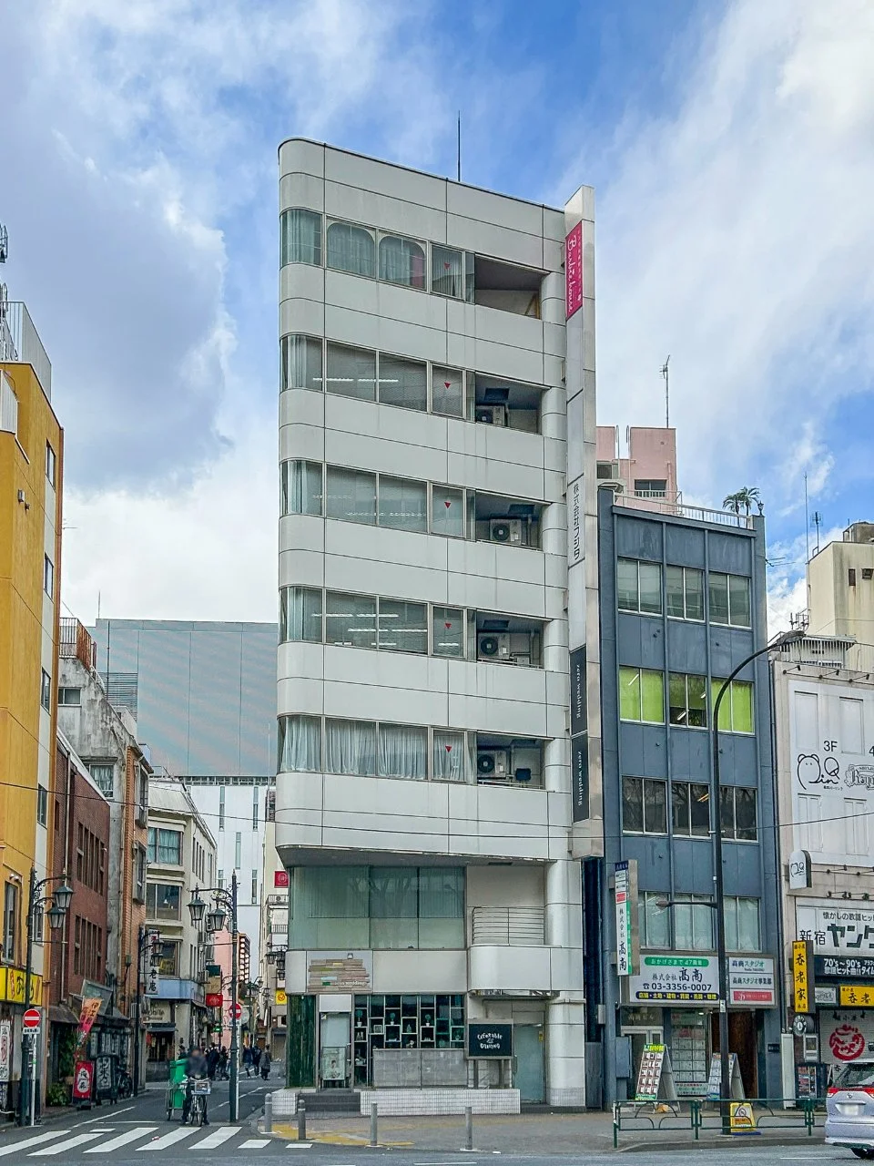 新宿土地建物第10ビル 5 オフィスビル外観 2